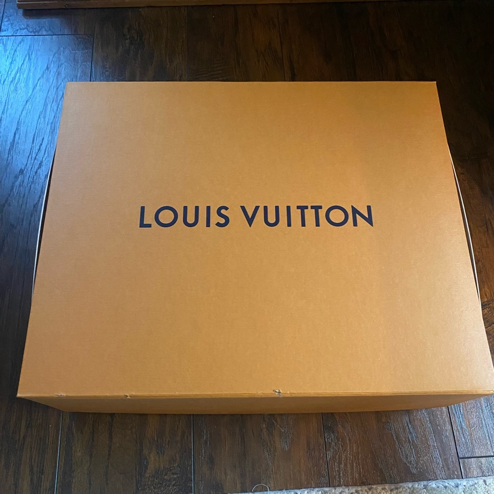 Louis Vuitton keepall 50 brand new (authentic)